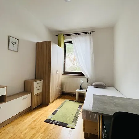 Gpz Monteurzimmer Moebliertes Apartman *