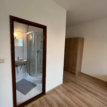 Apartman Gpz Monteurzimmer Moebliertes Zeuthen