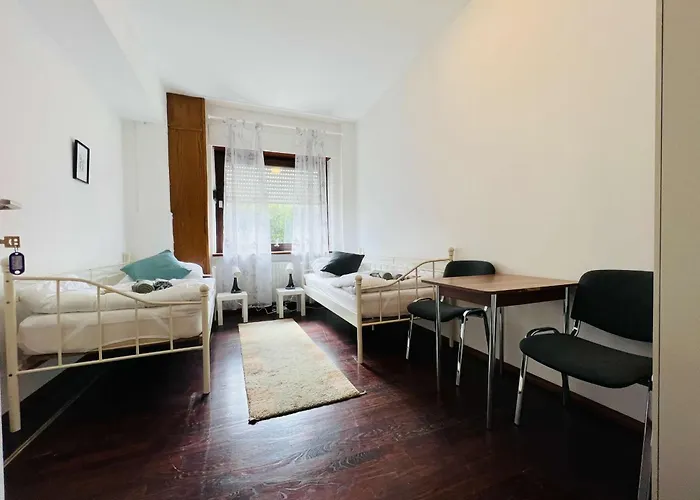 Gpz Monteurzimmer Moebliertes شقة